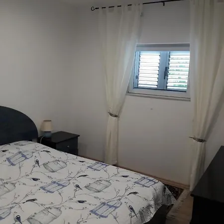 Holiday home Smokvica *