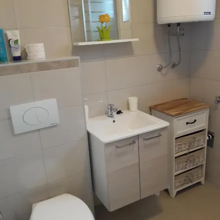 Holiday home Smokvica *